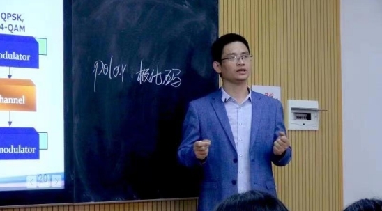 裸聊直播
：推进《通信原理》课程教学创新，探索学科交叉融合新模式